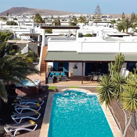 Angelita 普拉亚布兰卡